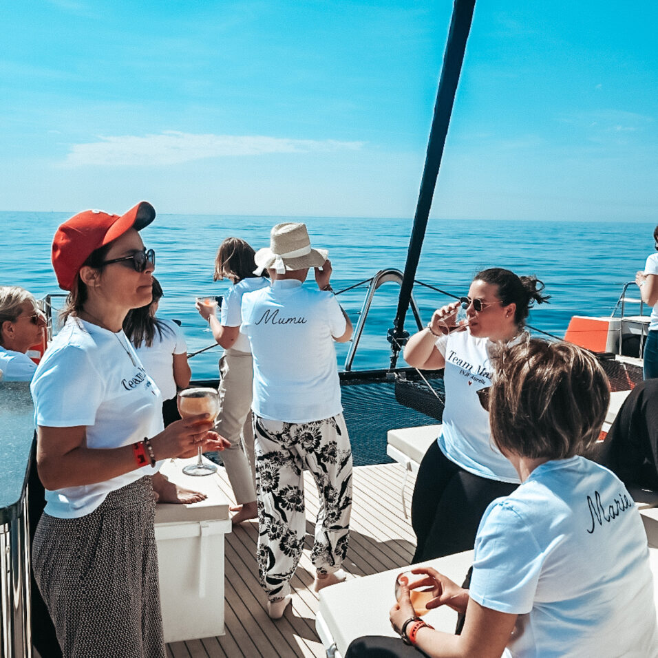 Team building cocktails sorties en mer à la Grande Motte avec Catamaran Lucile