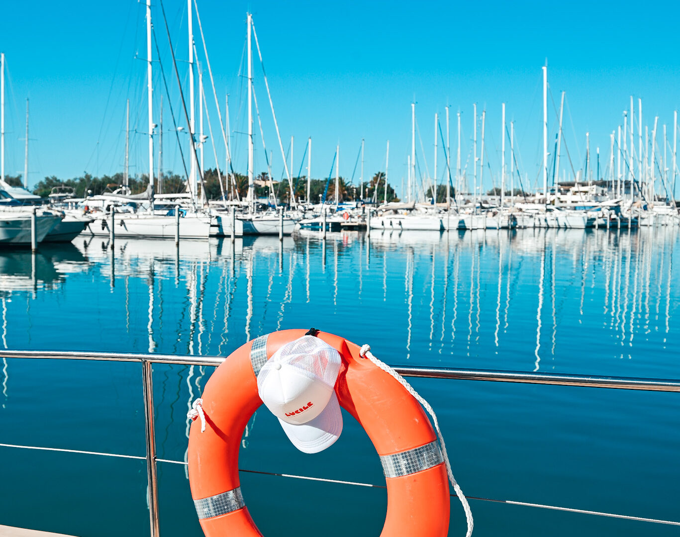 Catamaran Lucile Offres d'emplois