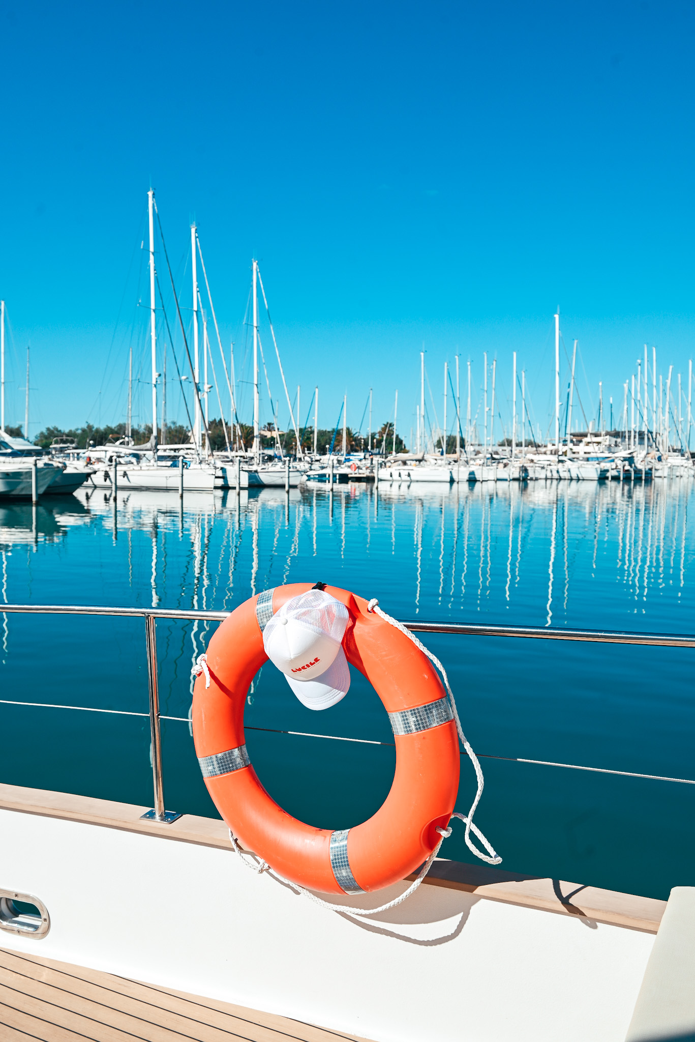 Catamaran Lucile Offres d'emplois